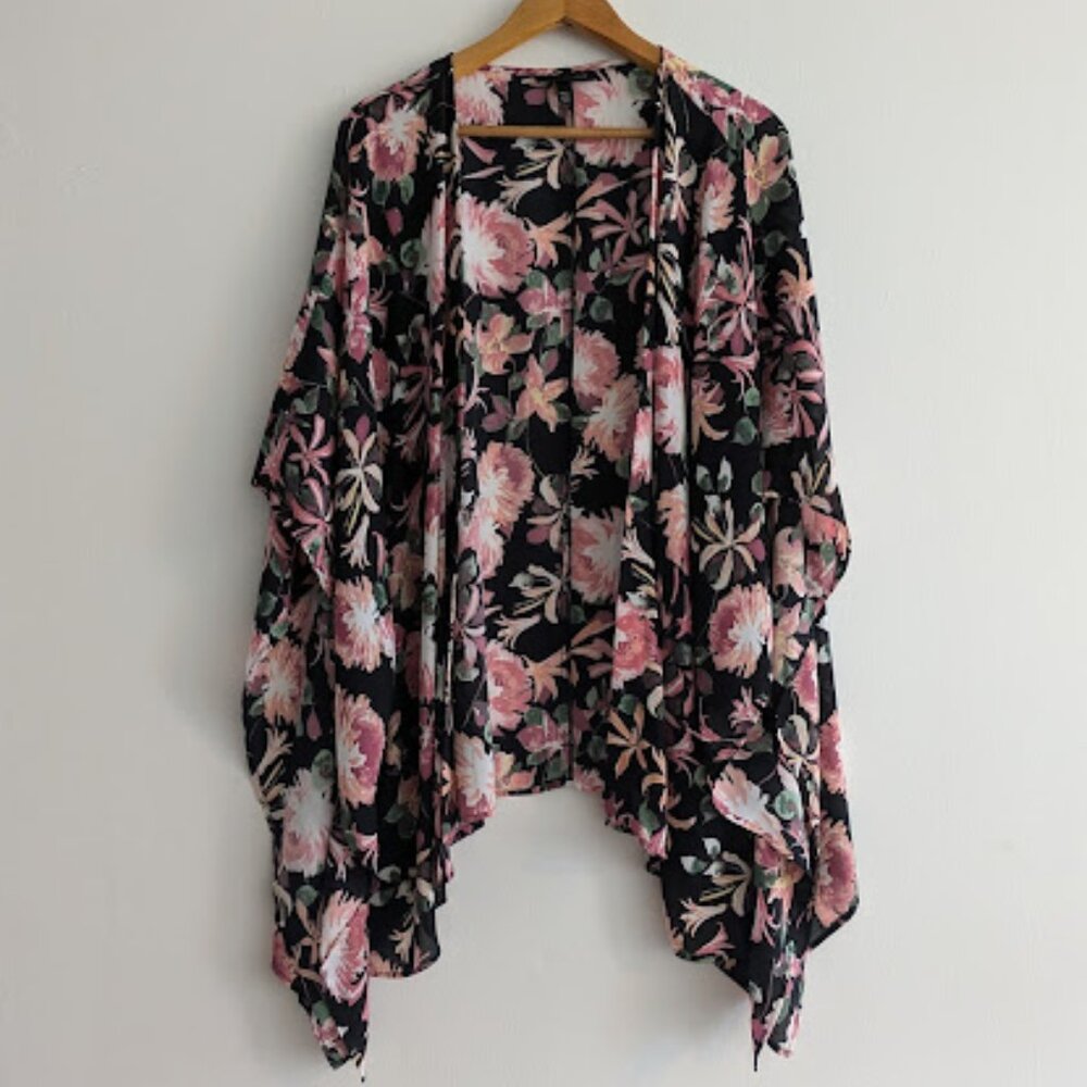 Lane Bryant Black and Pink Floral Kimono Size One Size (Plus)